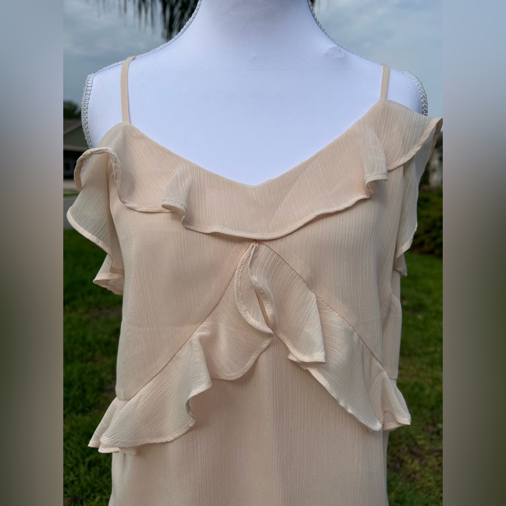 NWT🌷LOFT Peach Ruffle Cami - Picture 4 of 10